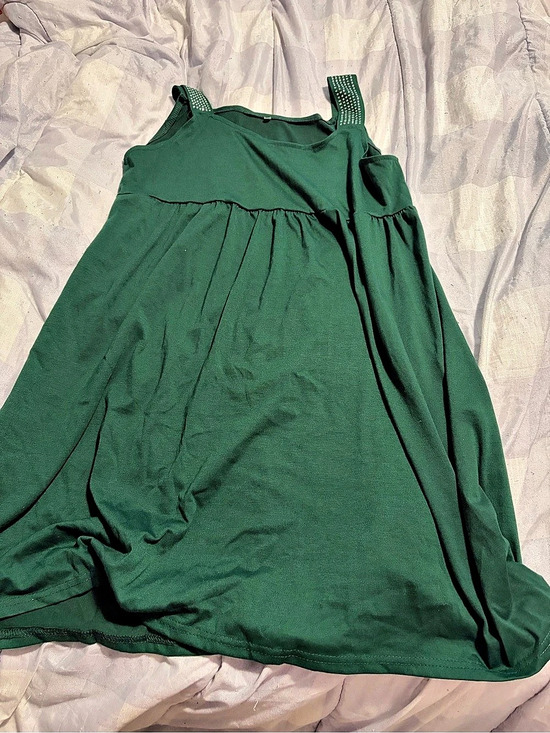 Dresses & Skirts - Green Sleeveless Casual Dress